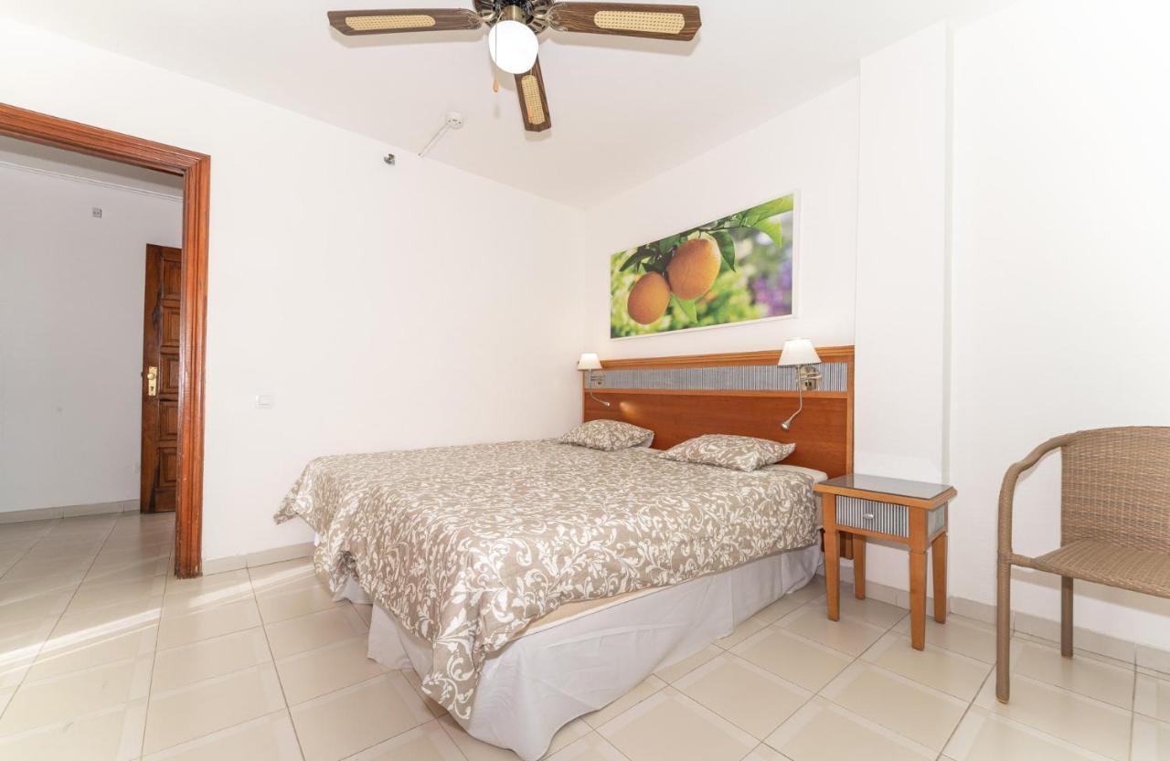 Private Apartments - Compostela Beach อาโรนา ภายนอก รูปภาพ